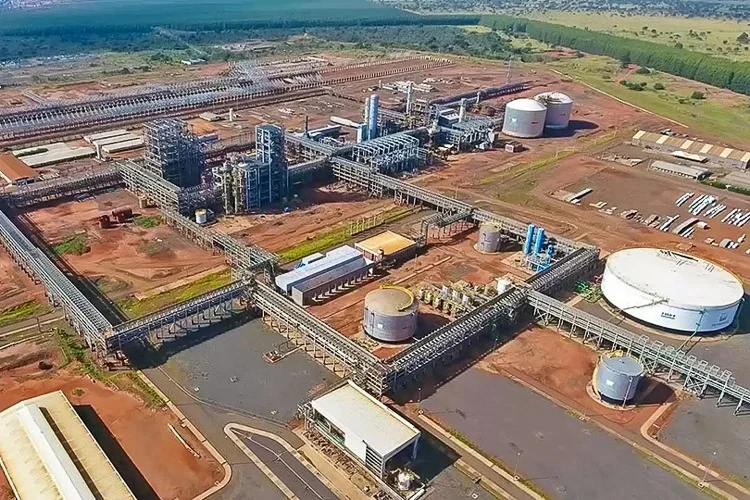 Petrobras conclui licitações e define empresas que vão retomar obras da UFN-3