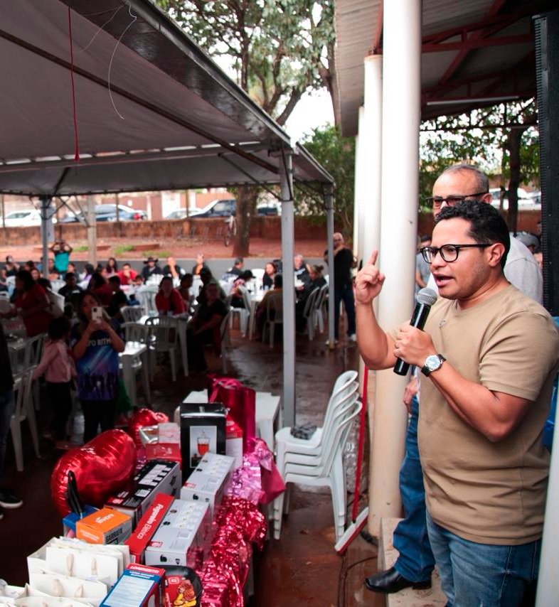 Papy reúne multidão no Itamaracá durante tradicional festa especial dedicada às mães