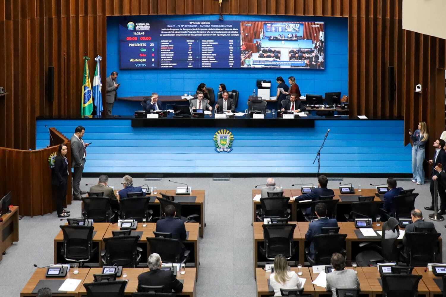 ALEMS homenageia Fiocruz e reforça combate à desinformação científica