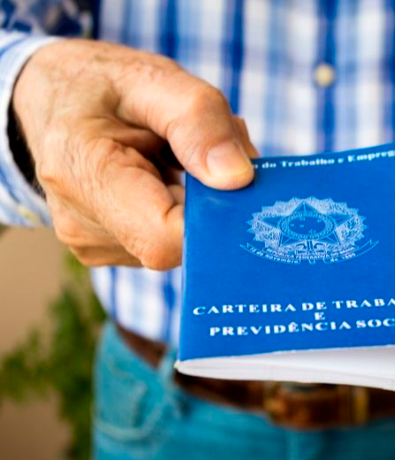 6,4 milhões de aposentados do INSS têm só até dia 20 para pedir o dinheiro da fraude de volta