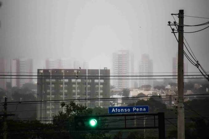 Frente fria chega em MS; Campo Grande registra sensação térmica de 11°C