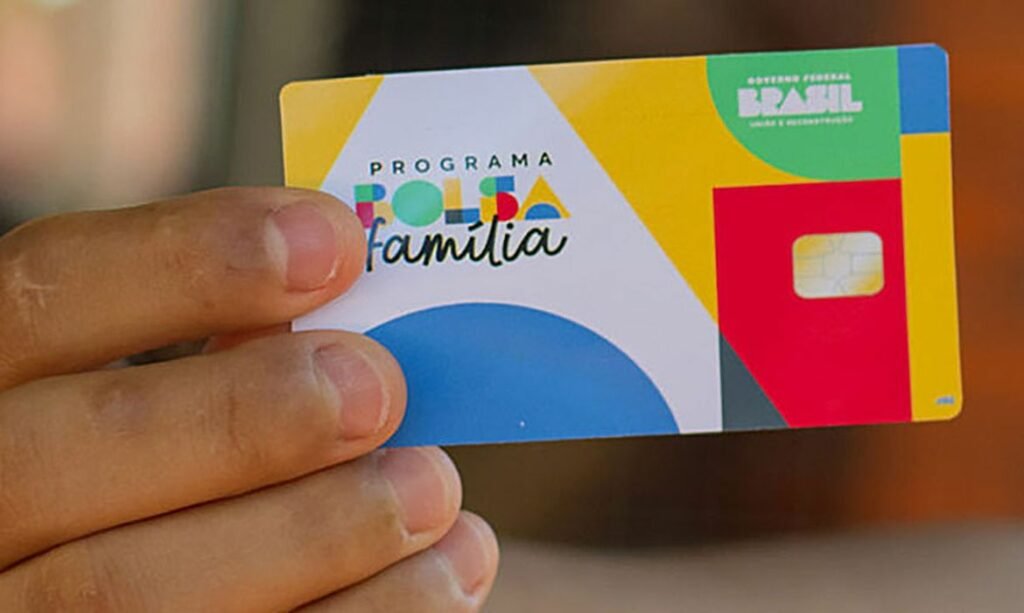 Bolsa Família paga nesta segunda beneficiários com NIS final 6