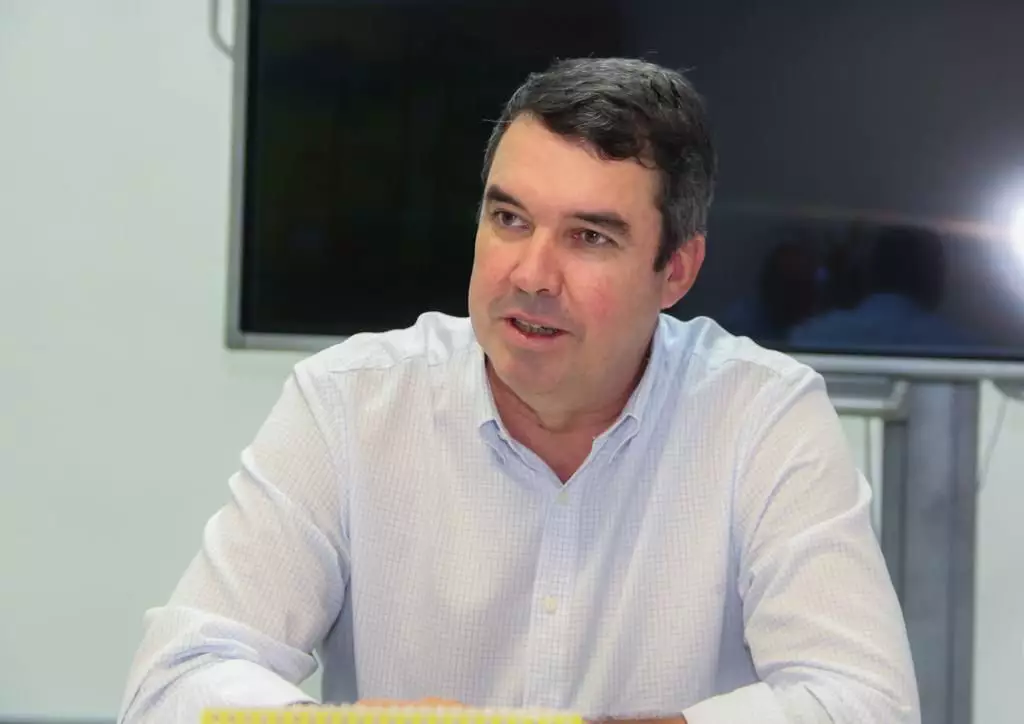 Riedel lidera disputa pelo Governo de MS com 40%