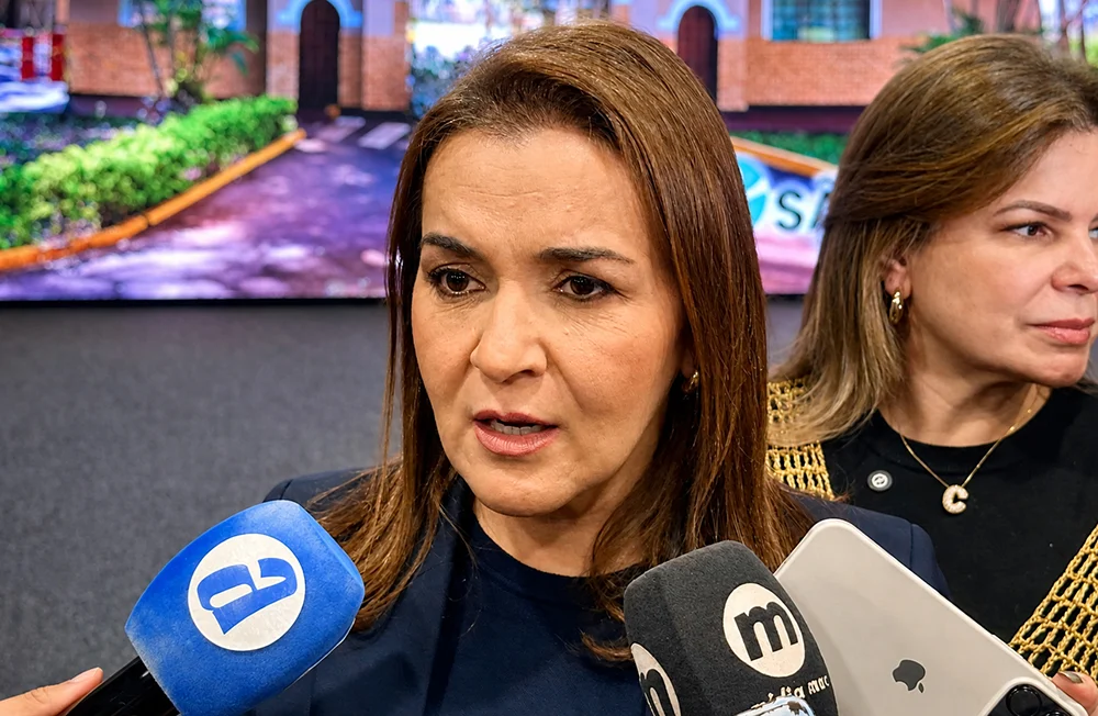 Adriane propõe parcelar dívida bilionária com previdência municipal